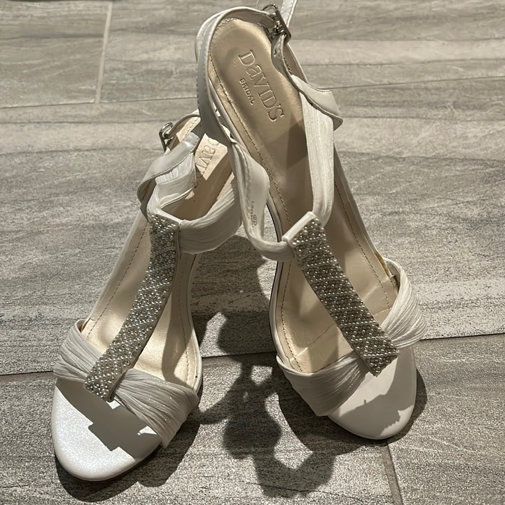 Sz 10 wedding shoes from David’s Bridal